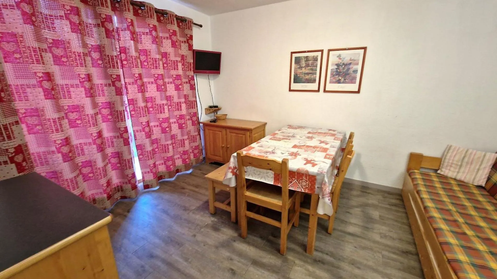 Charmant 2 Pieces + Cabine, 4/6 Pers, Au Coeur De Modane, 32M², Proche Pistes Et Commerces - Fr-1-265-250 Valfrejus