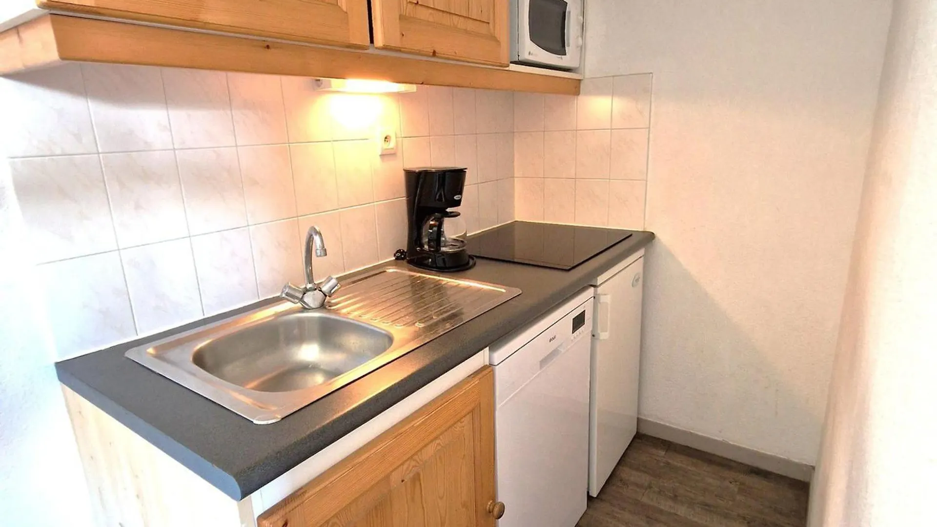 Apartment Charmant 2 Pieces + Cabine, 4/6 Pers, Au Coeur De Modane, 32M², Proche Pistes Et Commerces - Fr-1-265-250 Valfrejus
