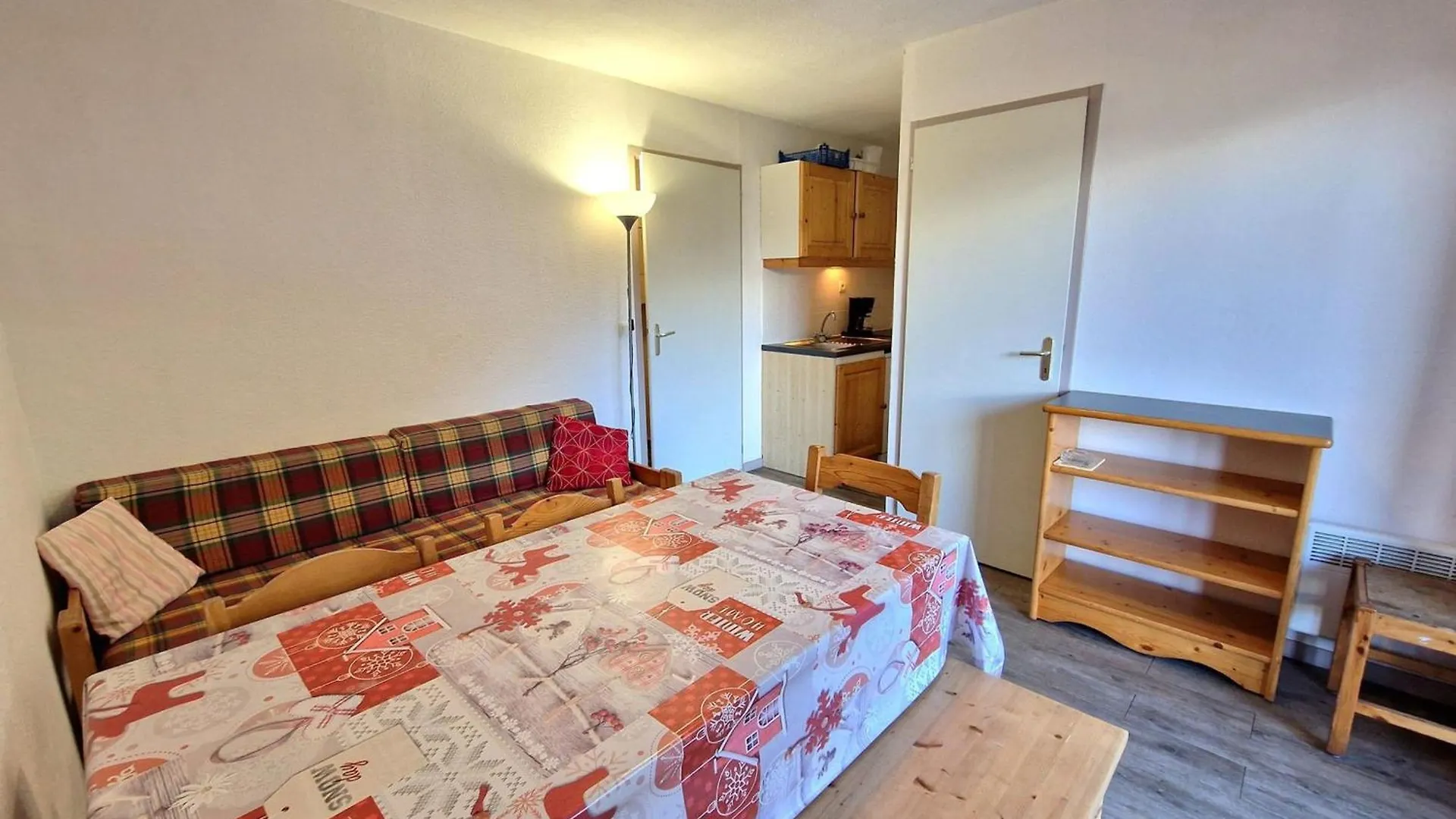 Charmant 2 Pieces + Cabine, 4/6 Pers, Au Coeur De Modane, 32M², Proche Pistes Et Commerces - Fr-1-265-250 Valfrejus 0*,  France